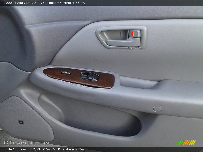 Lunar Mist Metallic / Gray 2000 Toyota Camry XLE V6