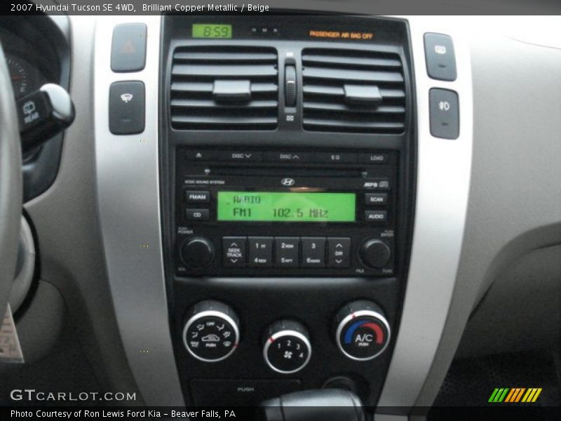 Controls of 2007 Tucson SE 4WD