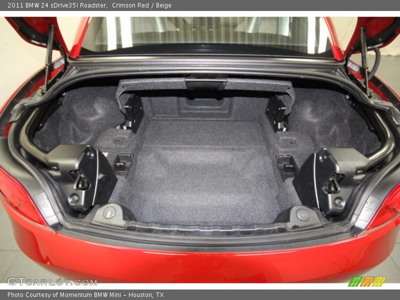  2011 Z4 sDrive35i Roadster Trunk