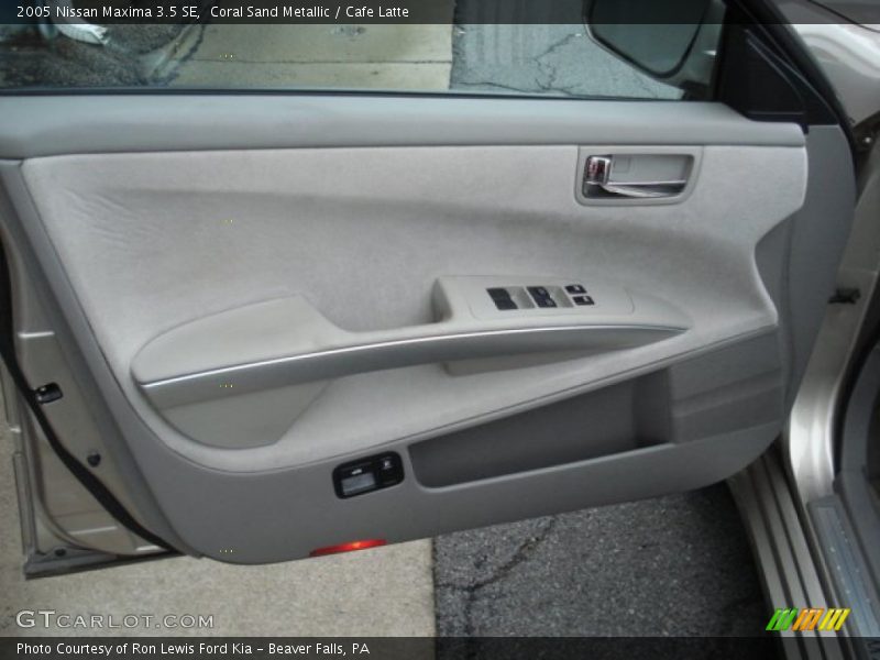 Coral Sand Metallic / Cafe Latte 2005 Nissan Maxima 3.5 SE