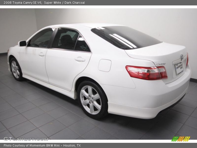 Super White / Dark Charcoal 2008 Toyota Camry SE V6