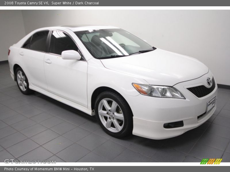 Super White / Dark Charcoal 2008 Toyota Camry SE V6