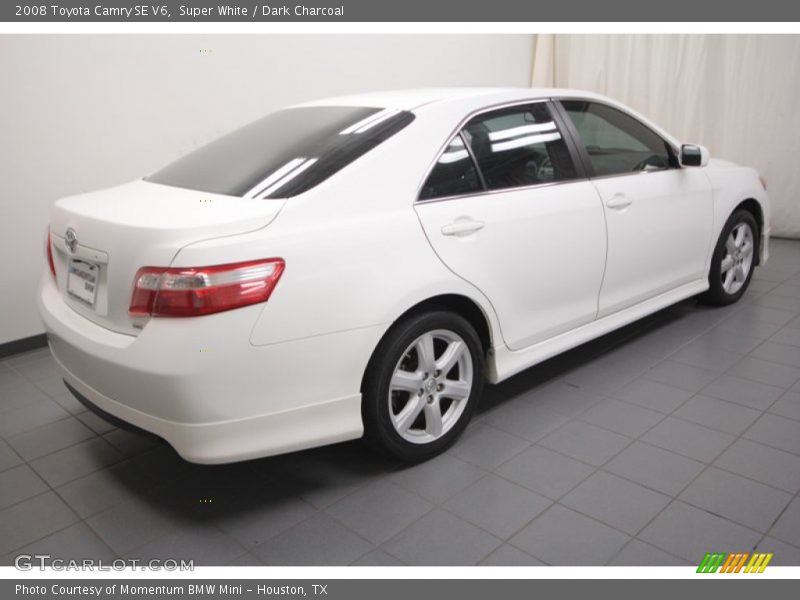 Super White / Dark Charcoal 2008 Toyota Camry SE V6