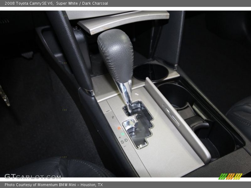 Super White / Dark Charcoal 2008 Toyota Camry SE V6