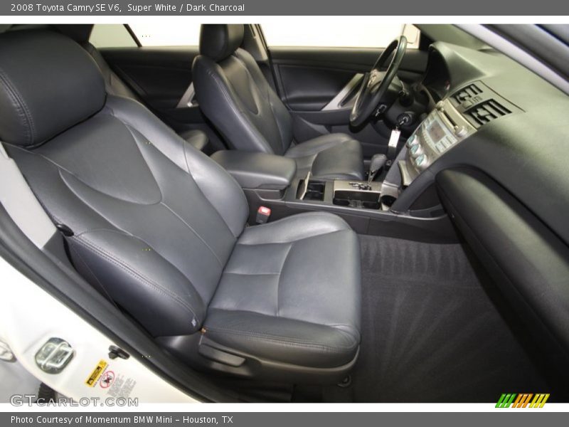 Super White / Dark Charcoal 2008 Toyota Camry SE V6
