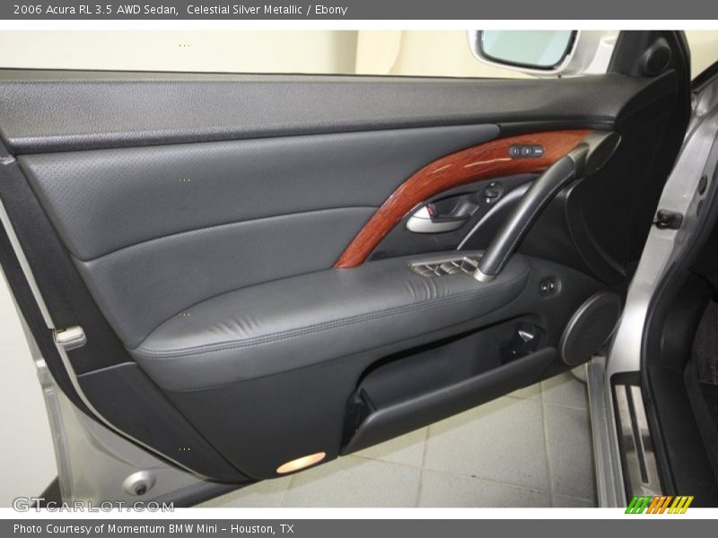 Door Panel of 2006 RL 3.5 AWD Sedan
