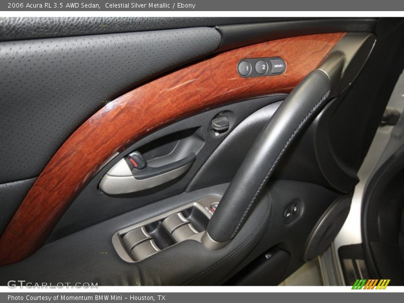 Controls of 2006 RL 3.5 AWD Sedan