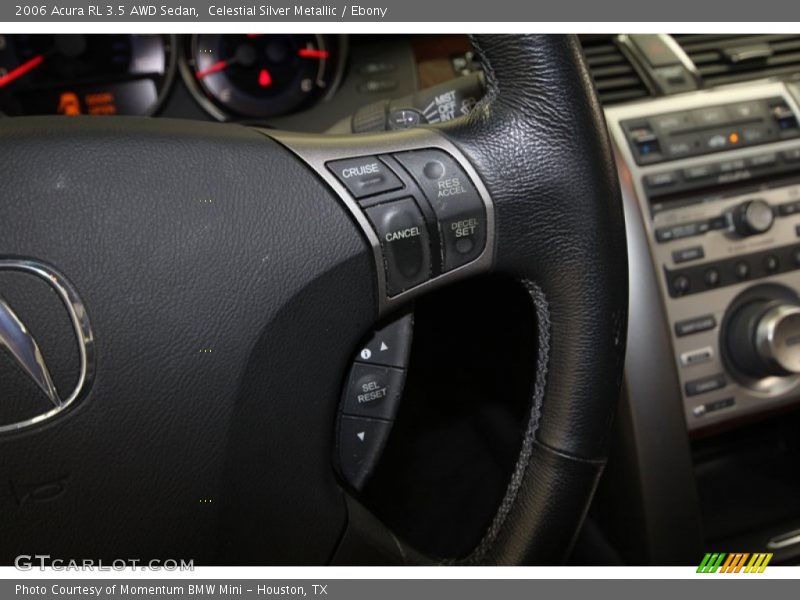 Controls of 2006 RL 3.5 AWD Sedan