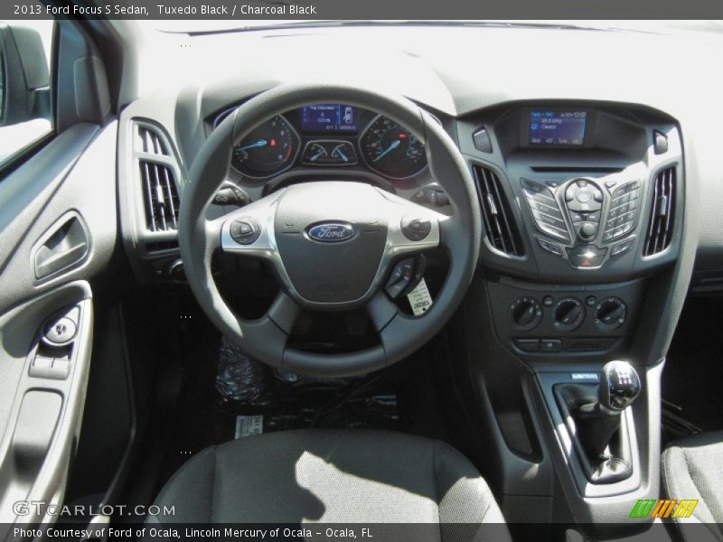 Dashboard of 2013 Focus S Sedan
