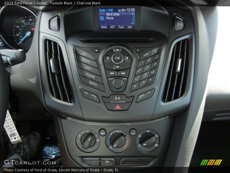 Controls of 2013 Focus S Sedan