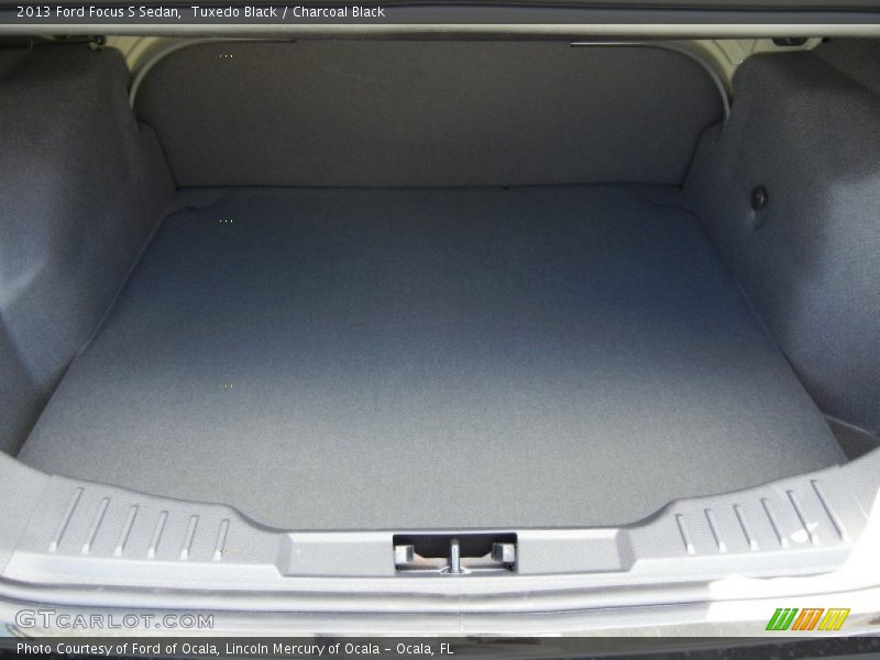  2013 Focus S Sedan Trunk