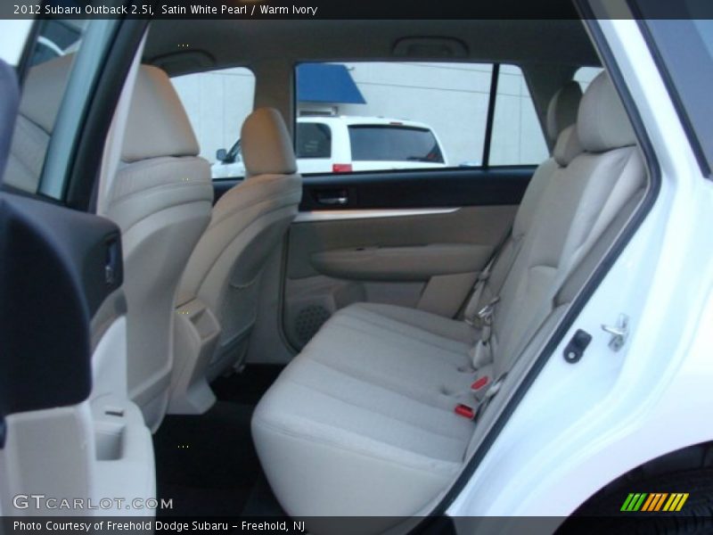 Satin White Pearl / Warm Ivory 2012 Subaru Outback 2.5i