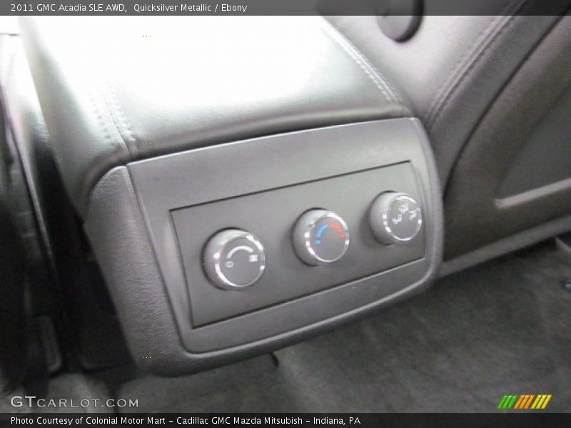 Quicksilver Metallic / Ebony 2011 GMC Acadia SLE AWD