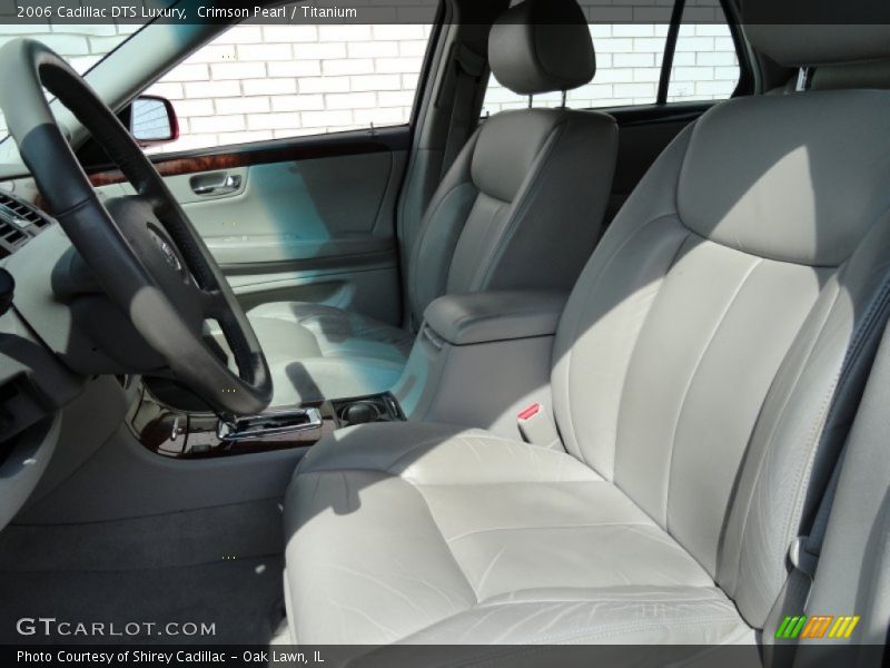 Front Seat of 2006 DTS Luxury