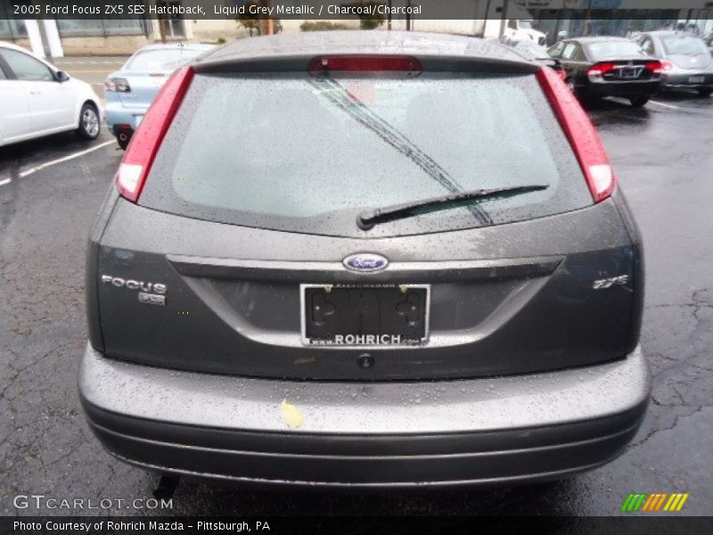 Liquid Grey Metallic / Charcoal/Charcoal 2005 Ford Focus ZX5 SES Hatchback