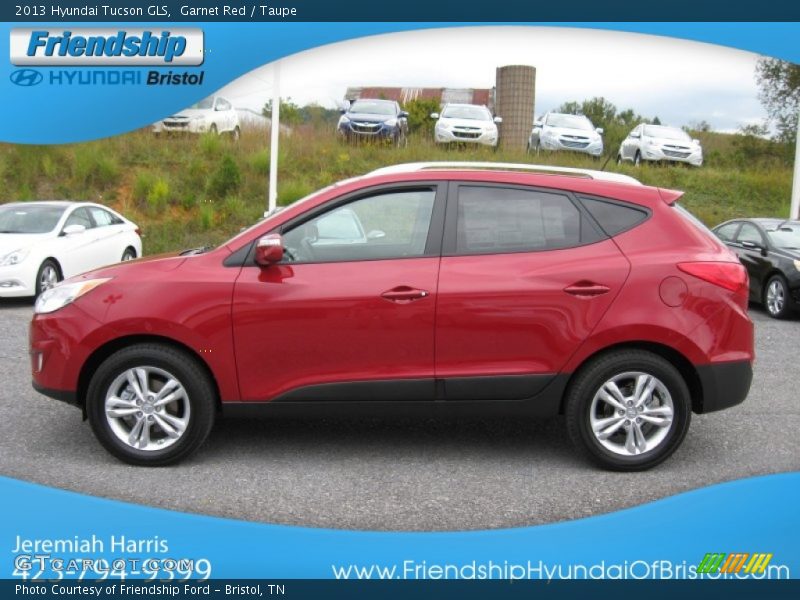 Garnet Red / Taupe 2013 Hyundai Tucson GLS