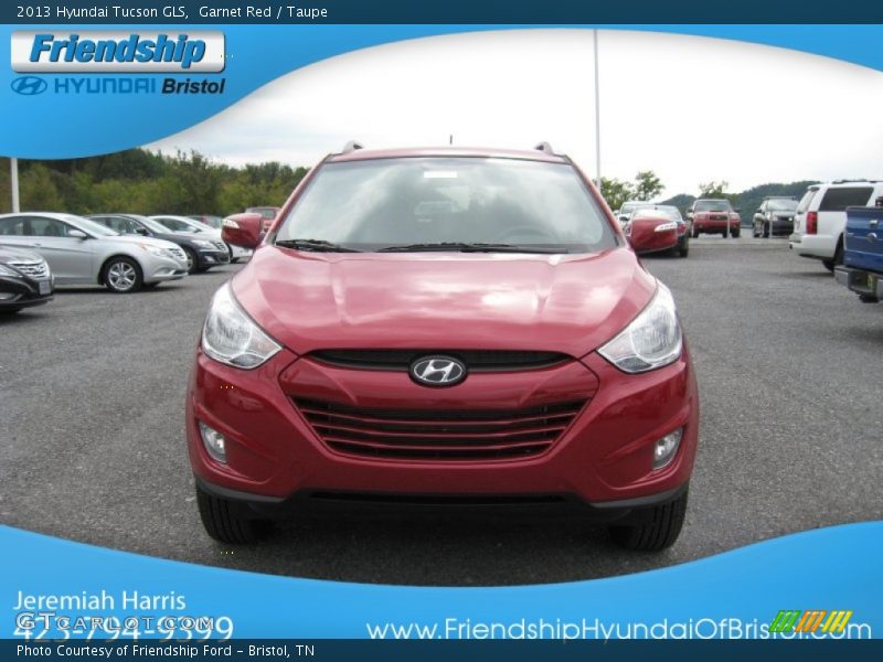 Garnet Red / Taupe 2013 Hyundai Tucson GLS