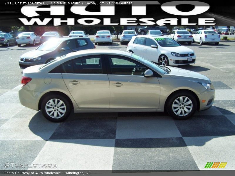 Gold Mist Metallic / Cocoa/Light Neutral Leather 2011 Chevrolet Cruze LT