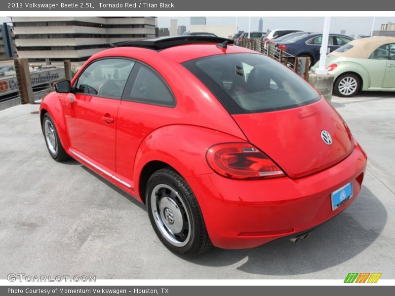 Tornado Red / Titan Black 2013 Volkswagen Beetle 2.5L