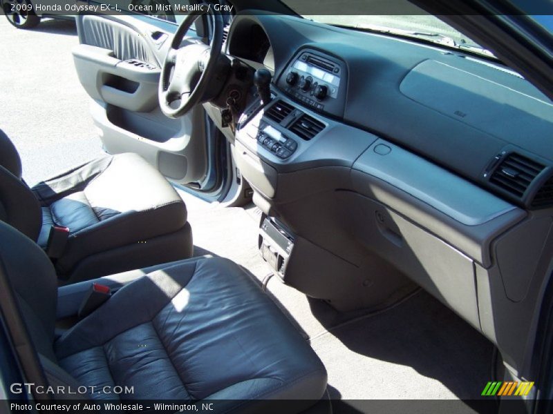 Ocean Mist Metallic / Gray 2009 Honda Odyssey EX-L