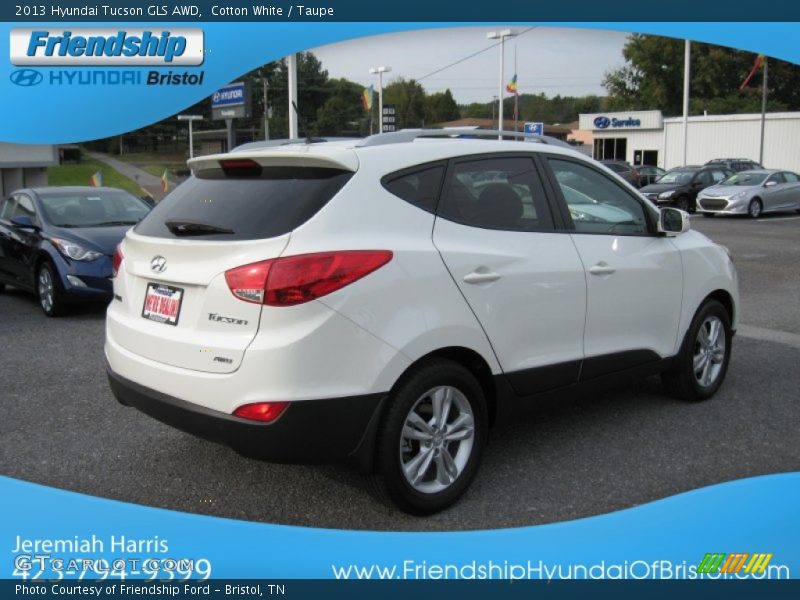 Cotton White / Taupe 2013 Hyundai Tucson GLS AWD