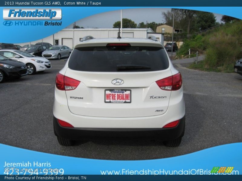 Cotton White / Taupe 2013 Hyundai Tucson GLS AWD
