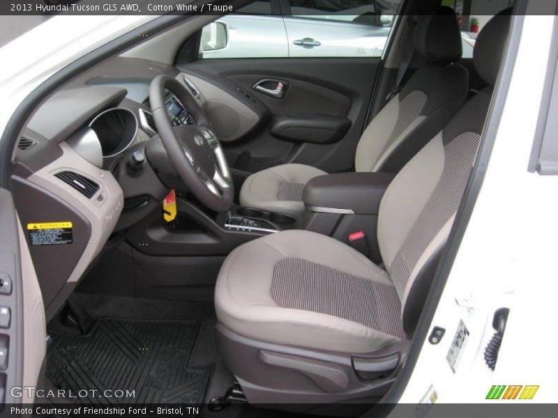 Cotton White / Taupe 2013 Hyundai Tucson GLS AWD