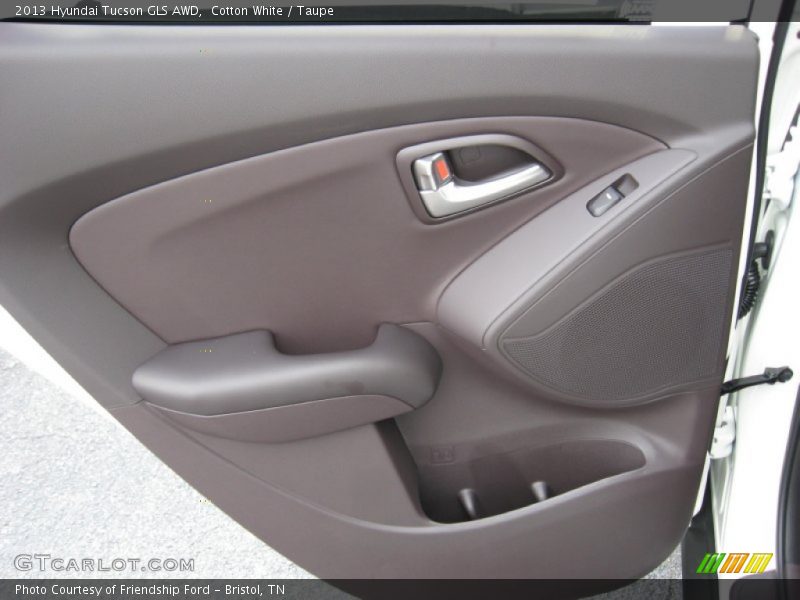 Cotton White / Taupe 2013 Hyundai Tucson GLS AWD