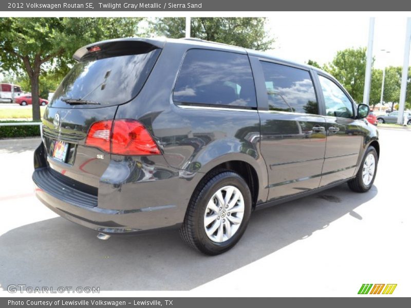 Twilight Gray Metallic / Sierra Sand 2012 Volkswagen Routan SE