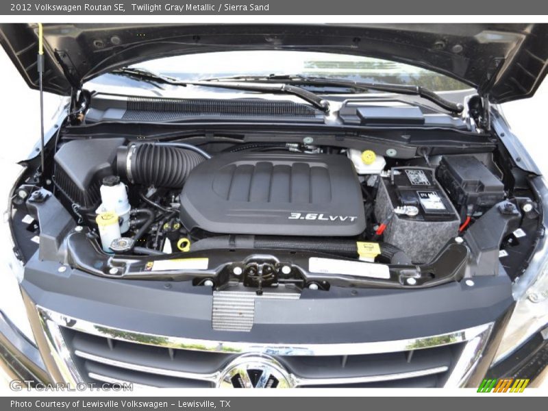 Twilight Gray Metallic / Sierra Sand 2012 Volkswagen Routan SE