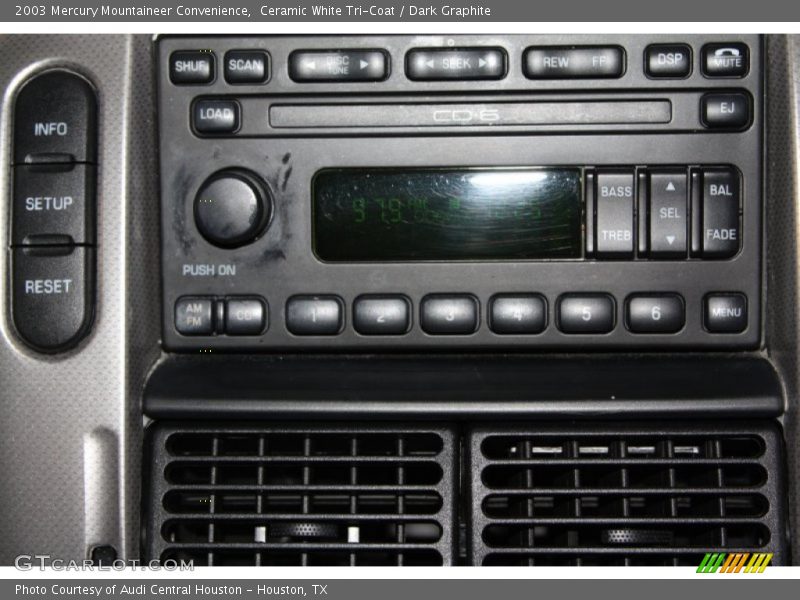 Ceramic White Tri-Coat / Dark Graphite 2003 Mercury Mountaineer Convenience
