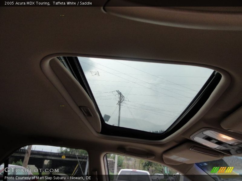 Taffeta White / Saddle 2005 Acura MDX Touring