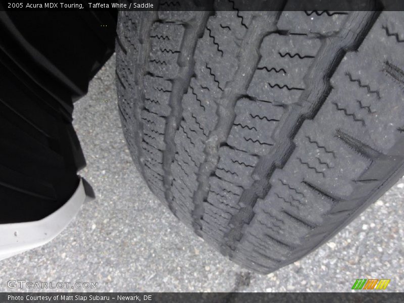 Taffeta White / Saddle 2005 Acura MDX Touring