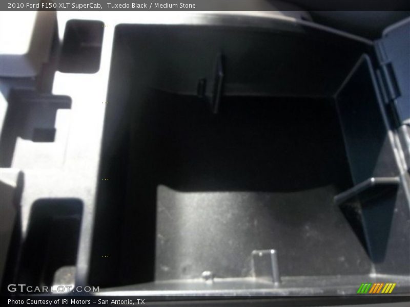 Tuxedo Black / Medium Stone 2010 Ford F150 XLT SuperCab