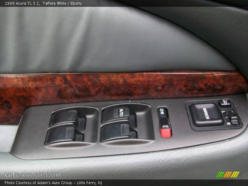 Taffeta White / Ebony 1999 Acura TL 3.2