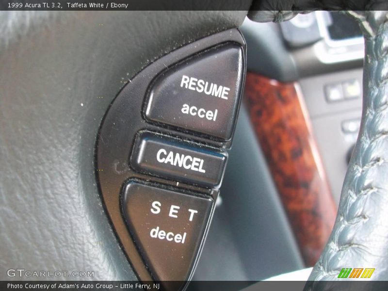 Taffeta White / Ebony 1999 Acura TL 3.2