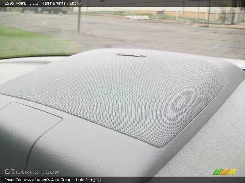 Taffeta White / Ebony 1999 Acura TL 3.2
