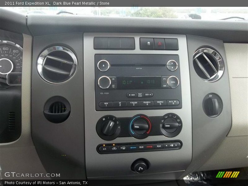 Controls of 2011 Expedition XL
