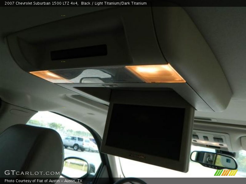 Black / Light Titanium/Dark Titanium 2007 Chevrolet Suburban 1500 LTZ 4x4