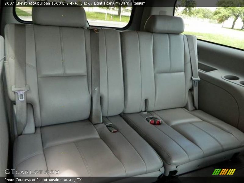 Black / Light Titanium/Dark Titanium 2007 Chevrolet Suburban 1500 LTZ 4x4