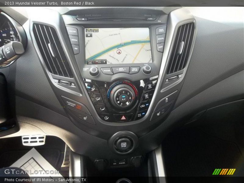 Controls of 2013 Veloster Turbo