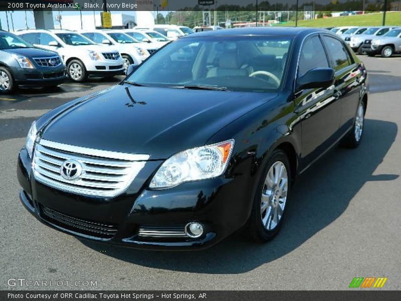 Black / Ivory Beige 2008 Toyota Avalon XLS
