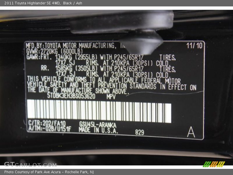 Black / Ash 2011 Toyota Highlander SE 4WD