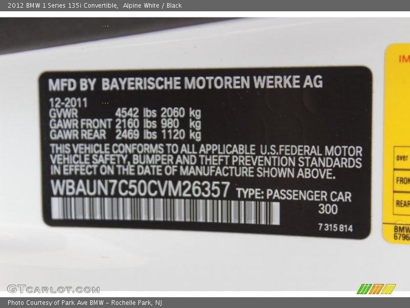 Alpine White / Black 2012 BMW 1 Series 135i Convertible