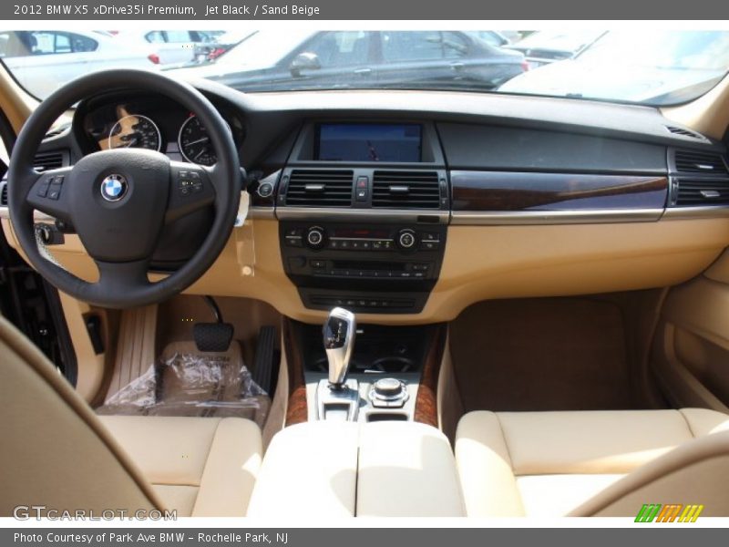 Jet Black / Sand Beige 2012 BMW X5 xDrive35i Premium