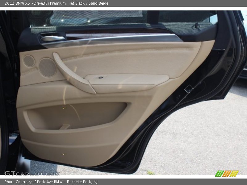 Jet Black / Sand Beige 2012 BMW X5 xDrive35i Premium