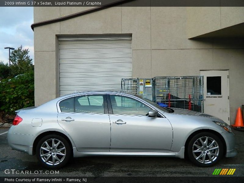 Liquid Platinum / Graphite 2009 Infiniti G 37 x Sedan