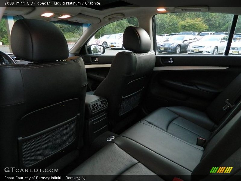 Liquid Platinum / Graphite 2009 Infiniti G 37 x Sedan