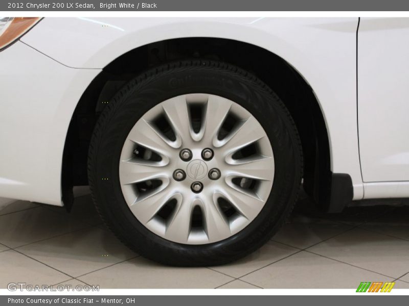 Bright White / Black 2012 Chrysler 200 LX Sedan