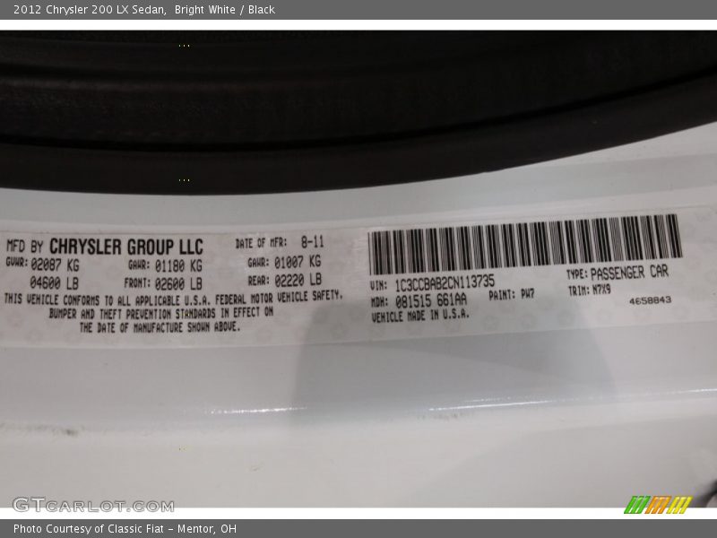 Bright White / Black 2012 Chrysler 200 LX Sedan